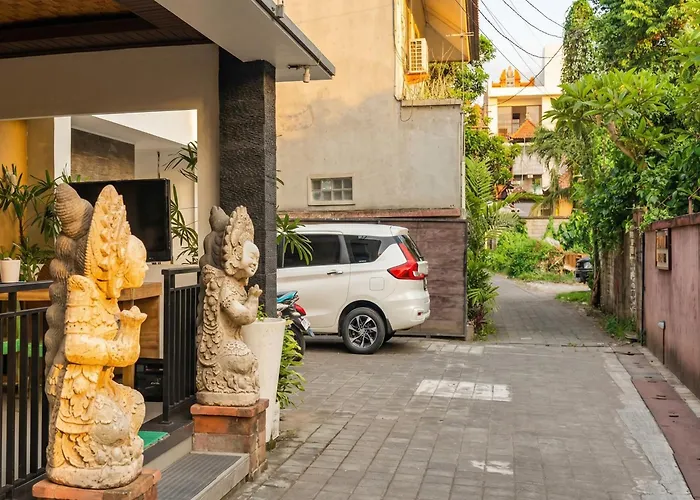Kamandhani Guest house 3*